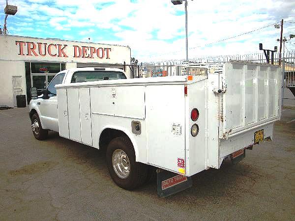 2004 FORD F350 North Hills CA 91343 Photo #0024954B