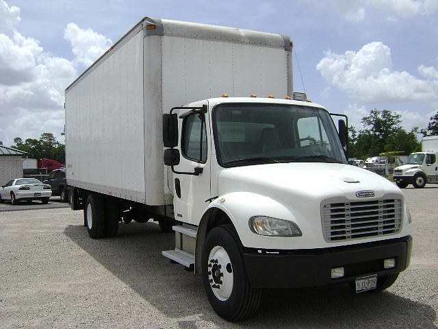 2004 FREIGHTLINER M2 Houston TX 77013 Photo #0024977A