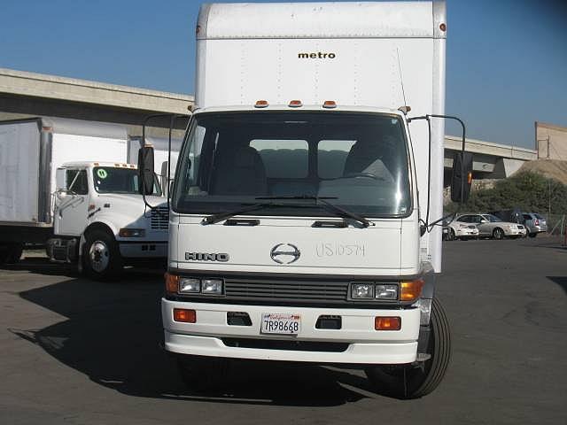 2004 HINO FE Santa Ana CA 92701 Photo #0025000G