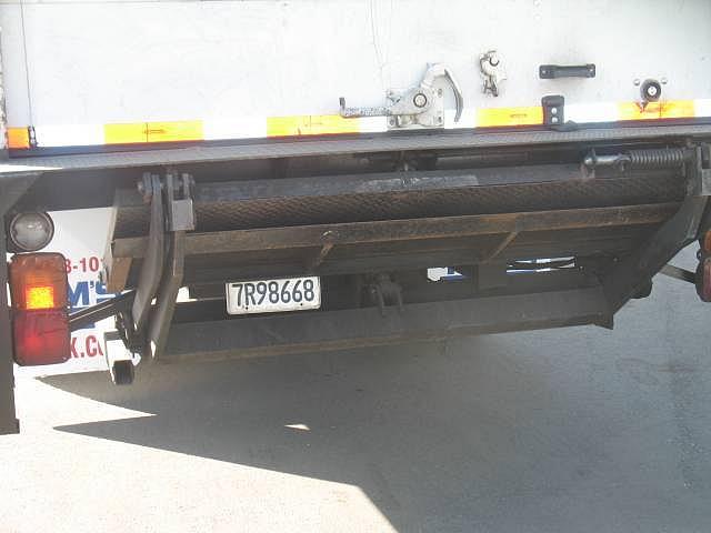 2004 HINO FE Santa Ana CA 92701 Photo #0025000G