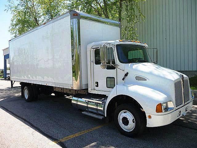 2004 KENWORTH T300 Grand Rapids MI 49548 Photo #0025019A