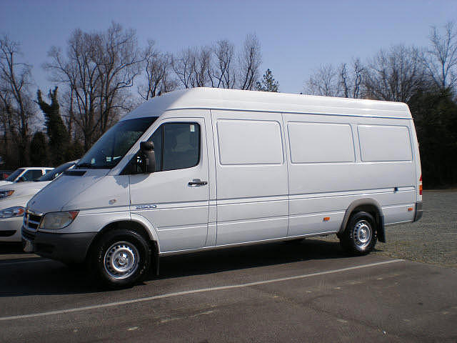 2005 DODGE SPRINTER 2500 Burlington NC 27215 Photo #0025060A