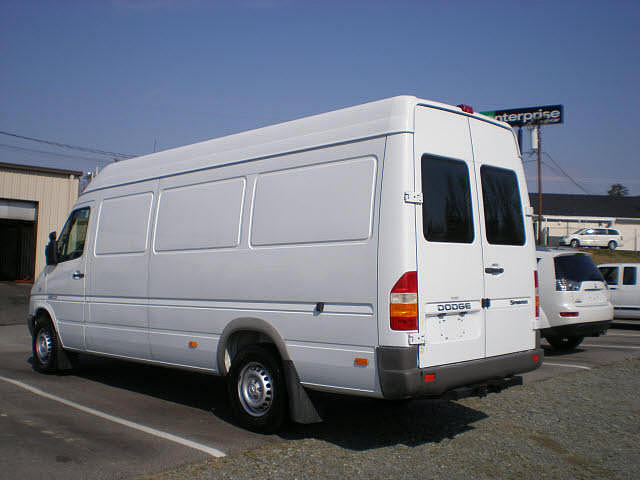 2005 DODGE SPRINTER 2500 Burlington NC 27215 Photo #0025060A