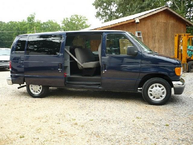 2005 FORD E150 Ponchatoula LA 70454 Photo #0025063D