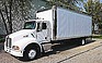 2004 KENWORTH T300.