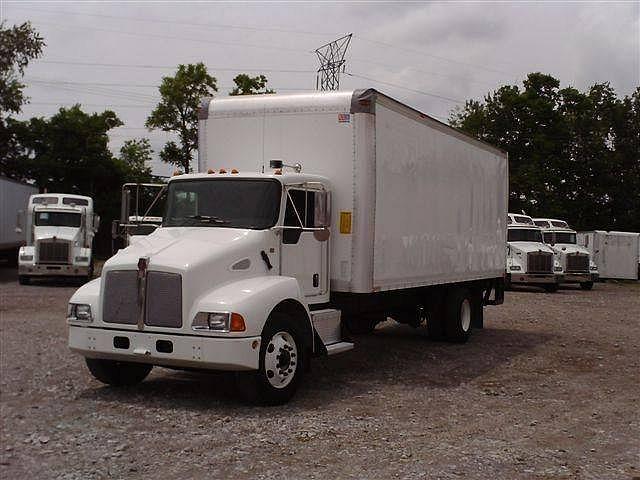 2005 KENWORTH T300 Daytona Beach FL 32119 Photo #0025104A