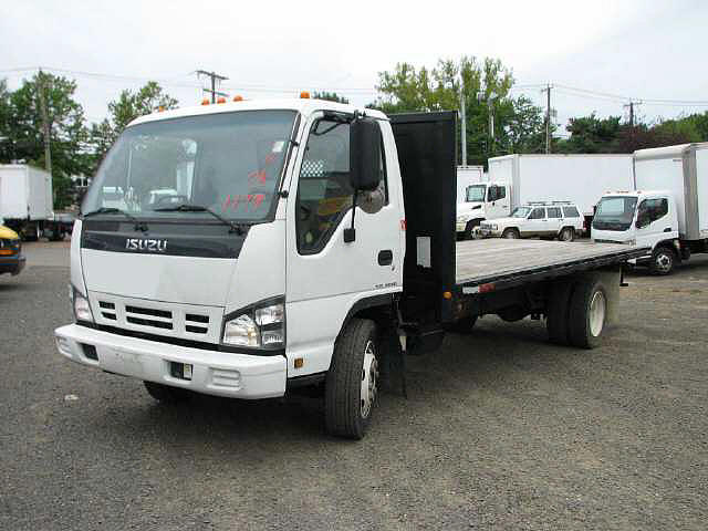 2006 ISUZU NQR Middletown CT 06457 Photo #0025208A