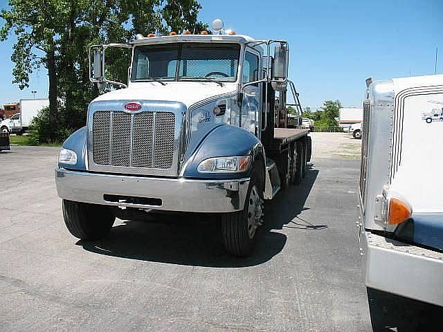 2006 PETERBILT 335 Cincinnati OH 45241 Photo #0025220D