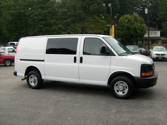 2007 CHEVROLET 2500 EXPRESS V Asheville NC 28806 Photo #0025243A