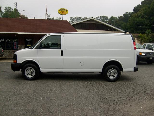 2007 CHEVROLET 2500 EXPRESS V Asheville NC 28806 Photo #0025243A