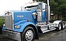 Show the detailed information for this 2006 KENWORTH W900L.