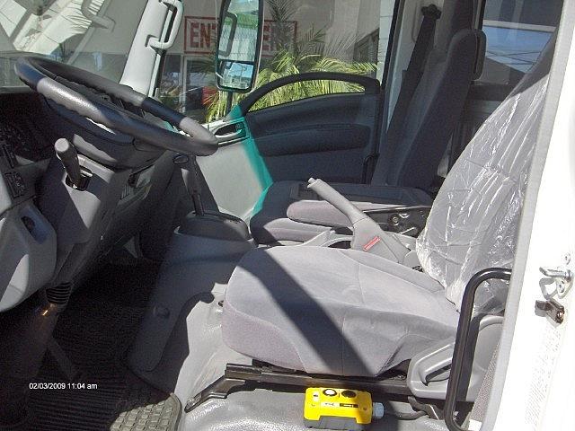 2008 ISUZU NQR CREW CAB 1 Corona CA 92882 Photo #0025459A