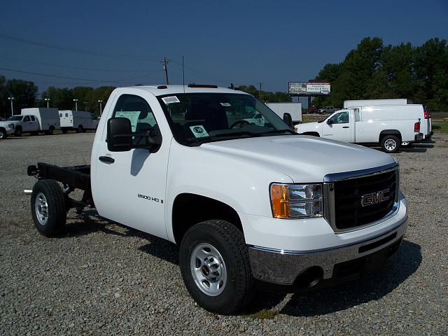 2009 GMC 2500HD Batavia OH 45103 Photo #0025655E