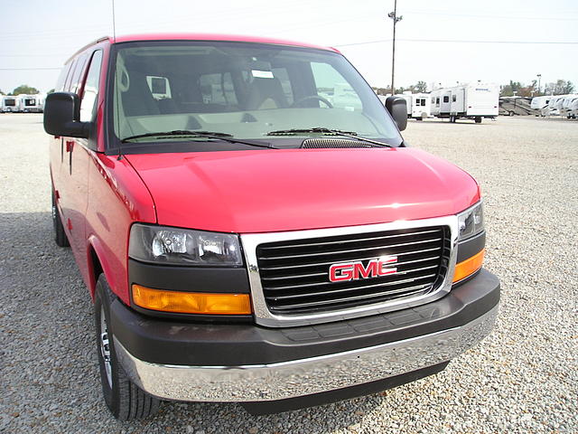 2009 GMC SAVANA G3500 Batavia OH 45103 Photo #0025665A