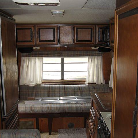 1976 COACHMEN LEPRECHAUN 24FT, Price $2,995.00, Des Plaines, IL, 96,680