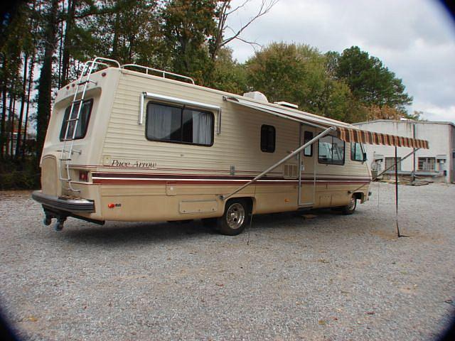 1985 FLEETWOOD PACE ARROW Knoxville TN 37912 Photo #0026001G