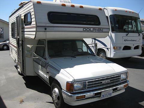 1988 DOLPHIN MICRO MOTORHOME TOYOTA TR Napa CA 94559 Photo #0026073A