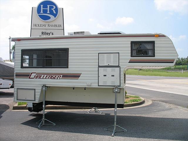 1989 HORNET CHALLENGER CHALLENGER 11 Mayfield KY 42066 Photo #0026150A