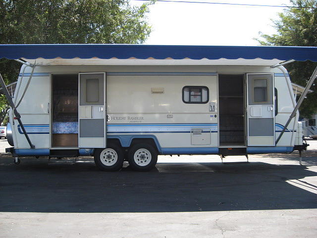 1993 HOLIDAY RAMBLER 26 ALUMA LITE Irvine CA 92618 Photo #0026345G