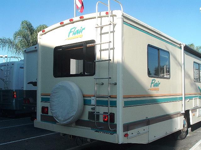 1994 FLEETWOOD FLAIR 30H Nokomis FL 34275 Photo #0026428A