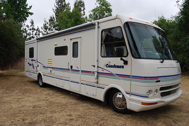 1996 COACHMEN MIRADA Woodland Hills CA 91367 Photo #0026651A