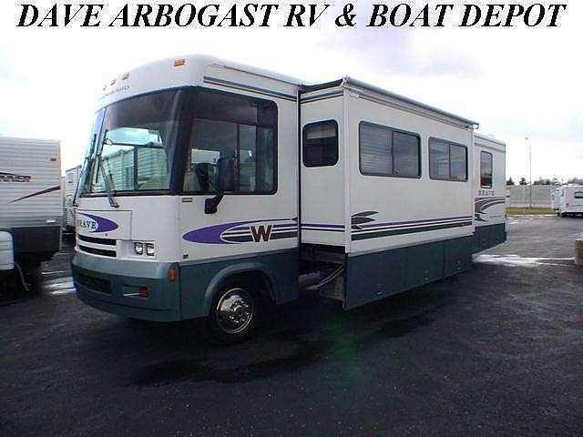 2001 WINNEBAGO BRAVE 33V Troy OH 45373 Photo #0026716G