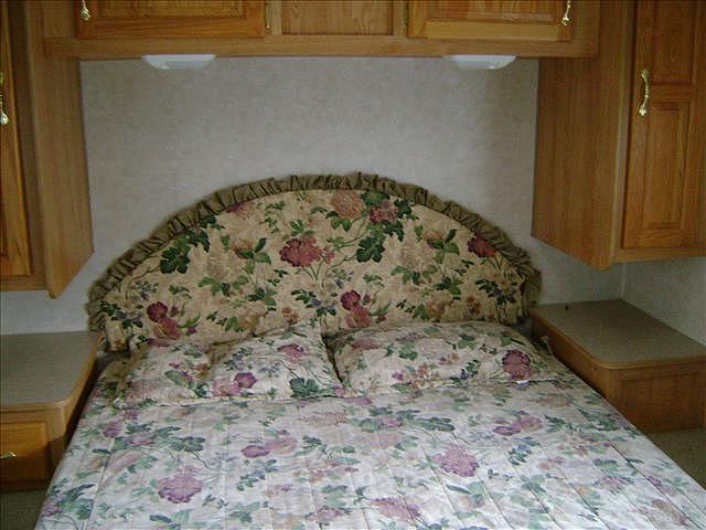 2002 KEYSTONE HORNET TRAVEL TRAILER 280 La Crosse WI 54601 Photo #0026959F