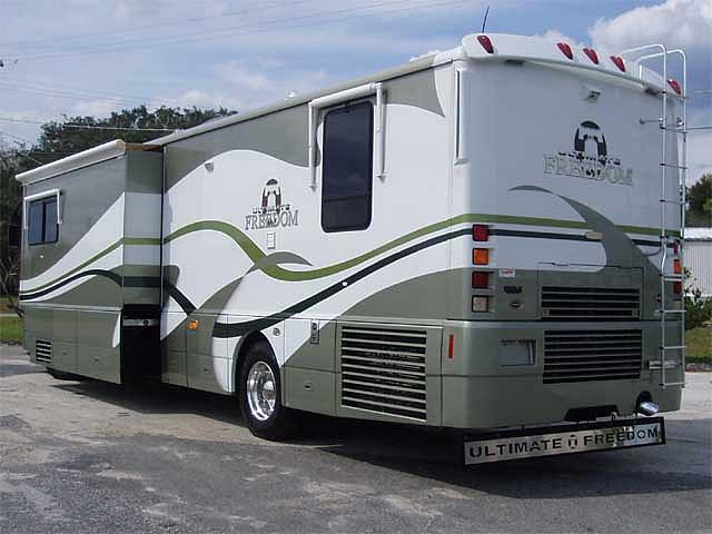 2002 Winnebago ULTIMATE FREEDOM 40WD KEY LARGO FL Photo #0027095A