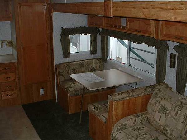 2003 Coachmen 285RKS - OASIS - SHASTA Warren MI 48092 Photo #0027137A