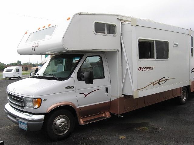 2003 COACHMEN SHASTA 304WB Osseo MN 55369 Photo #0027171A