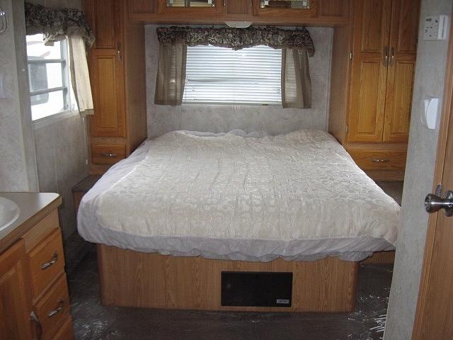 2003 COACHMEN SHASTA 304WB Osseo MN 55369 Photo #0027171A