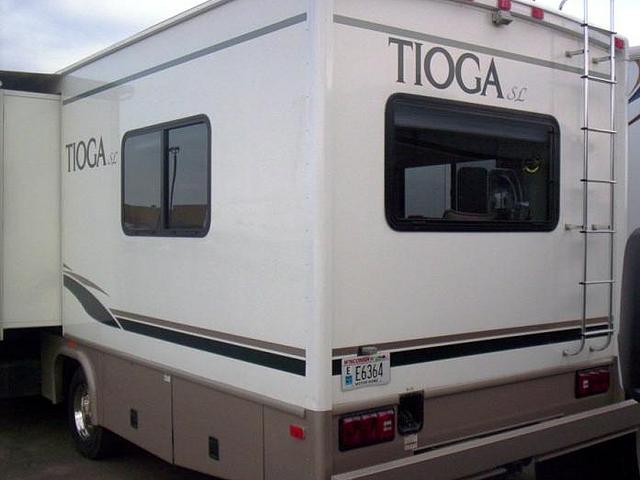 2003 FLEETWOOD TIOGA 31W Chippewa Falls WI 54729 Photo #0027275A