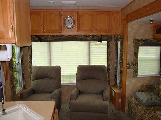 2003 KEYSTONE Challenger 5th Wheel Carson WA Photo #0027483A