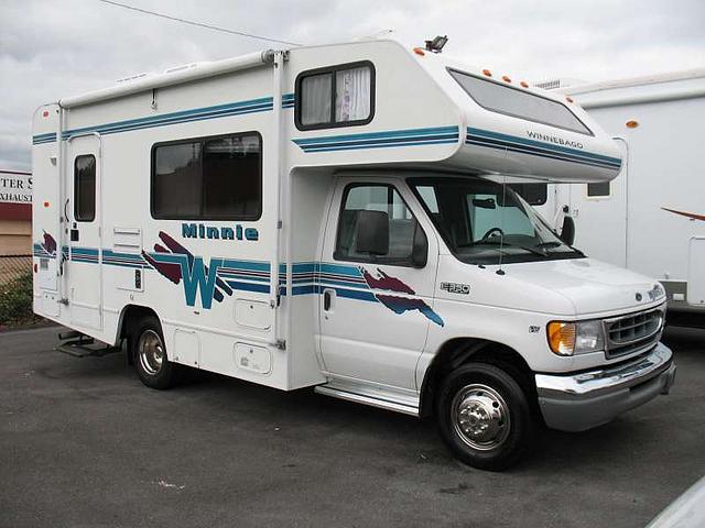 1999 WINNEBAGO MINNIE Portland OR 97267 Photo #0027491A