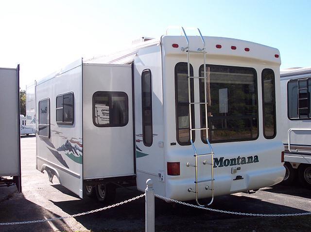 2003 KEYSTONE MONTANA 2955RL Houghton Lake MI 48629 Photo #0027508E