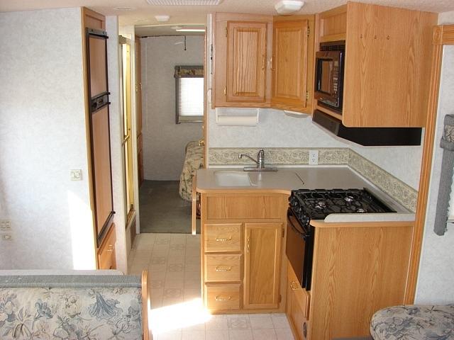 2004 WINNEBAGO MINNIE 29B 2 SLD Tucson AZ 85706 Photo #0028011A