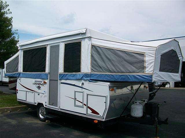 2005 FOREST RIVER RV ROCKWOOD PREMIER 256G HIG Wentzville MO 63385 Photo #0028238B