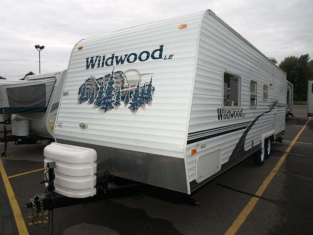 2005 FOREST RIVER RV WILDWOOD 27 BH LE, Price $8,514.00, Brownstown, MI 2005 Forest River Wildwood Le 27bh
