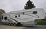 Show the detailed information for this 2005 SUNNYBROOK Titan 38BWQS.