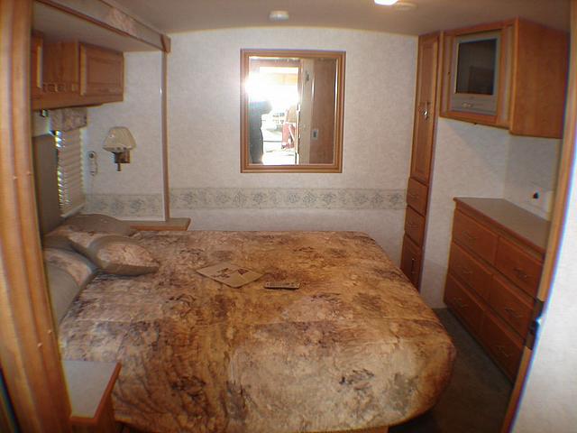 2005 WINNEBAGO ADVENTURE M38J Harker Heights TX 76548 Photo #0028620J