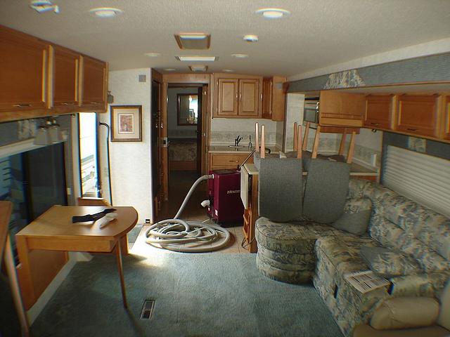 2005 WINNEBAGO ADVENTURE M38J Harker Heights TX 76548 Photo #0028620J