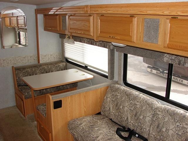 2005 WINNEBAGO MINNIE 31C Tucson AZ 85706 Photo #0028627A