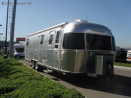 2006 AIRSTREAM 31RQ Colton CA 92324 Photo #0028640A