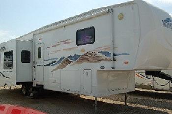 2006 HEARTLAND Bigfoot Minot ND 58701 Photo #0028953J