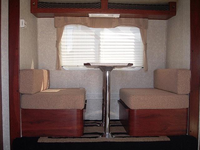 2006 PHOENIX CRUISER MOTORHOME 2950 Nokomis FL 34275 Photo #0029308A