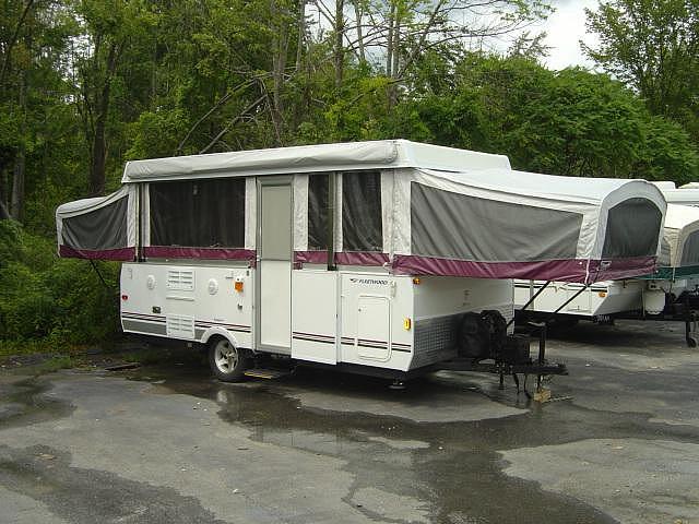 2007 FLEETWOOD NIAGRA 4131 West Boylston MA 01583 Photo #0029648A