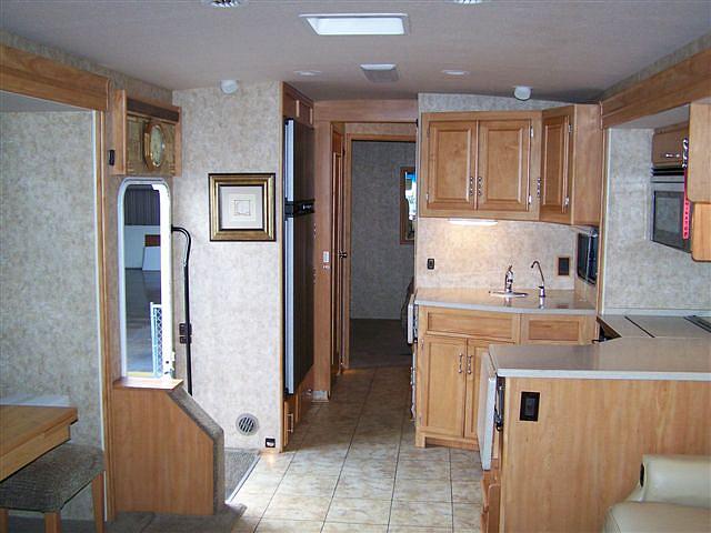 2007 WINNEBAGO VOYAGE 38J Lakeland FL 33809 Photo #0030324A