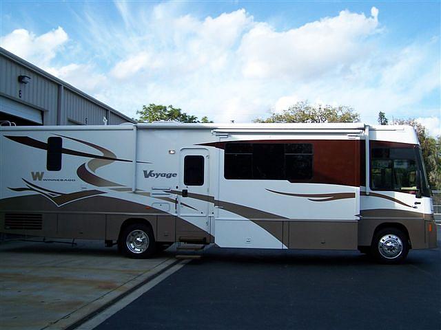 2007 WINNEBAGO VOYAGE 38J Lakeland FL 33809 Photo #0030324A