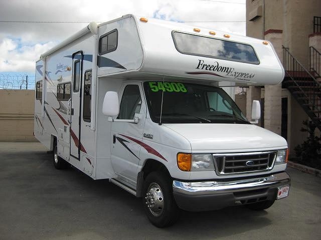 2008 COACHMEN FREEDOM EXPRESS 26 North Hills CA 91343 Photo #0030476A