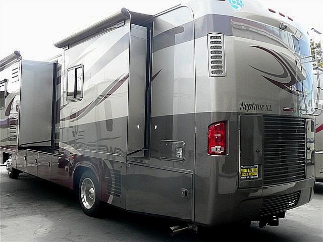 2008 HOLIDAY RAMBLER NEPTUNE 37PDQ Santa Cruz CA 95062 Photo #0031078A